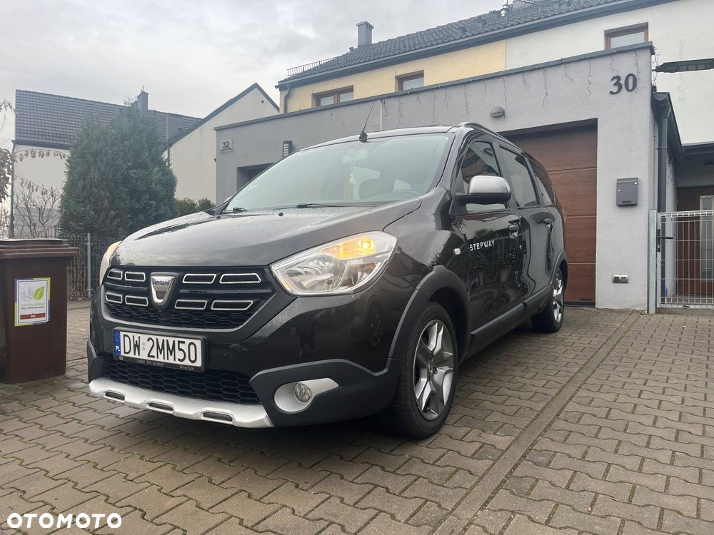 Dacia Lodgy 1.5 Blue dCi Stepway S&S - 1