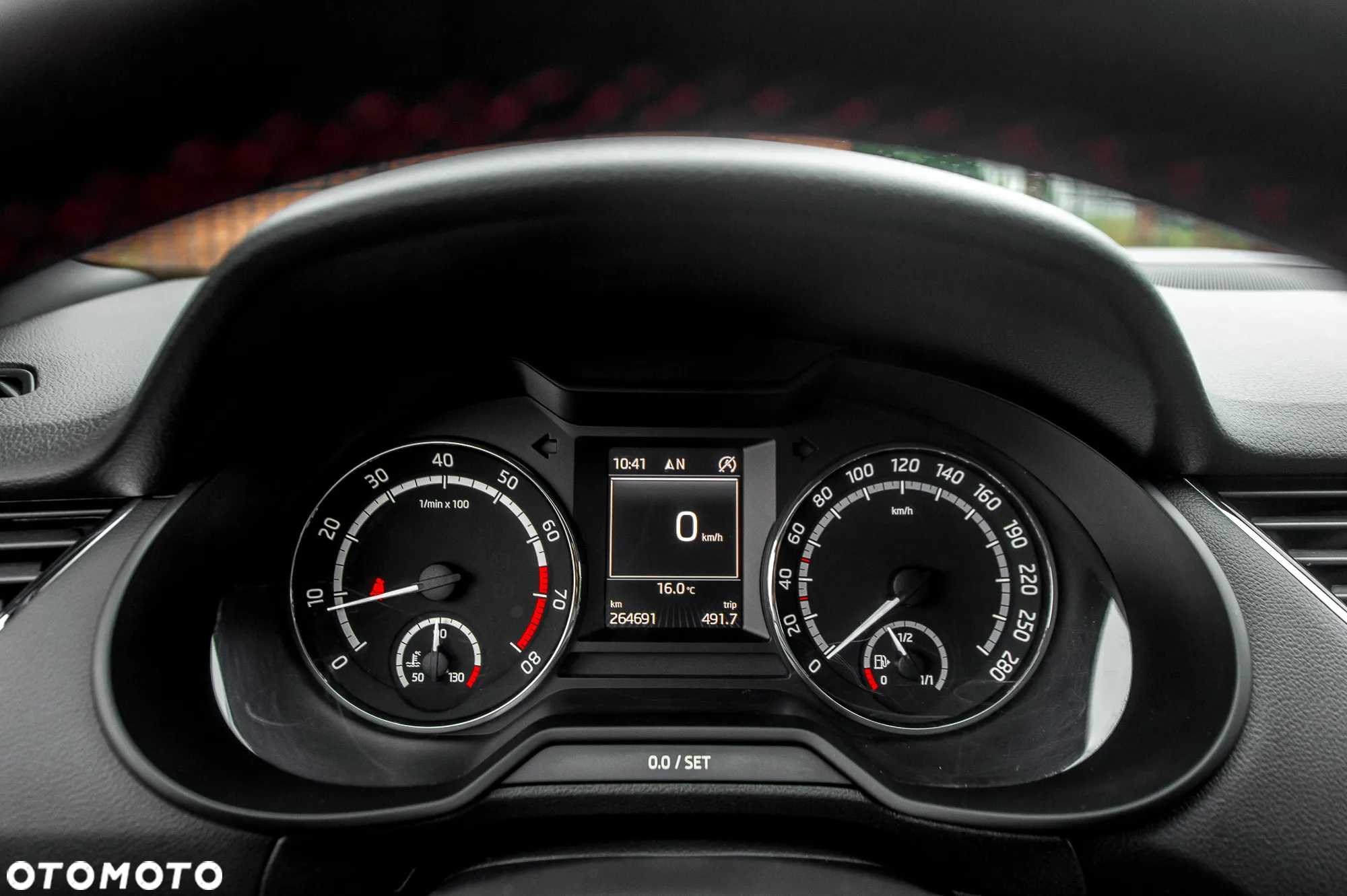 Skoda Octavia 2.0 TSI RS - 30