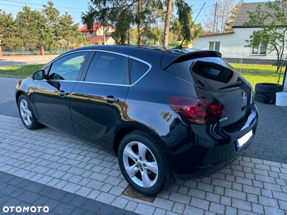 Opel Astra 1.7 CDTI Sport - 2