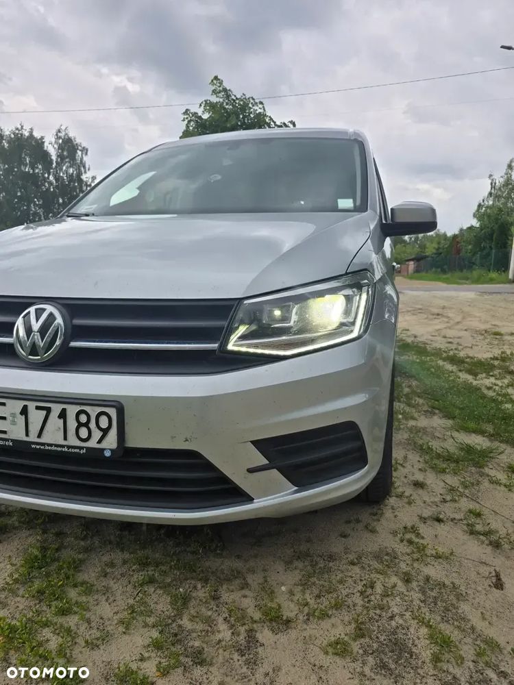 Volkswagen Caddy 2.0 TDI DSG - 1