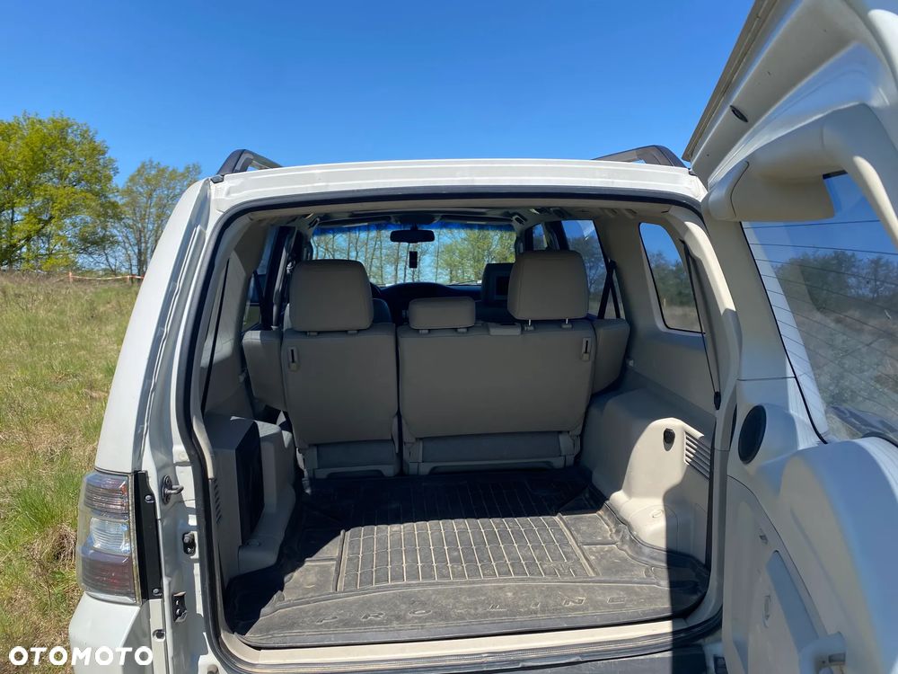 Mitsubishi Pajero 3.8 V6 Automatik Instyle - 10