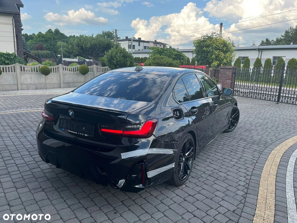 BMW Seria 3 330i xDrive M Sport - 6