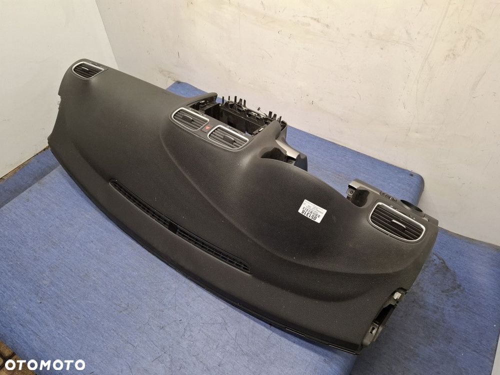 VW GOLF VI DESKA ROZDZIELCZA KOKPIT - 11