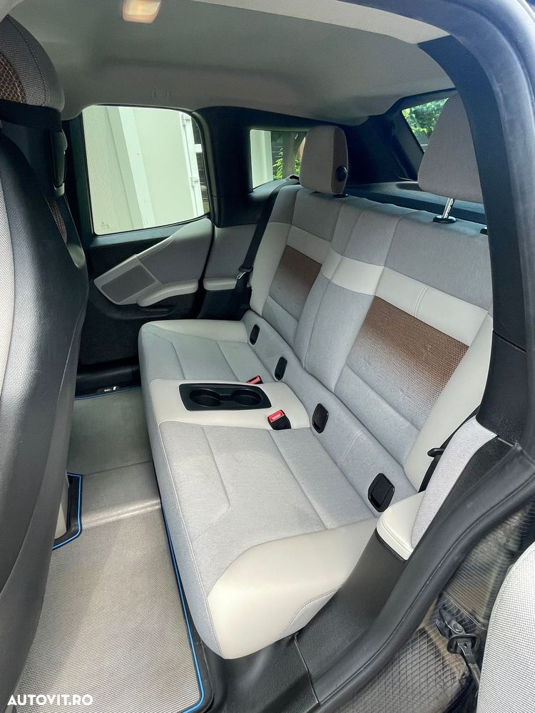 BMW i3 - 8