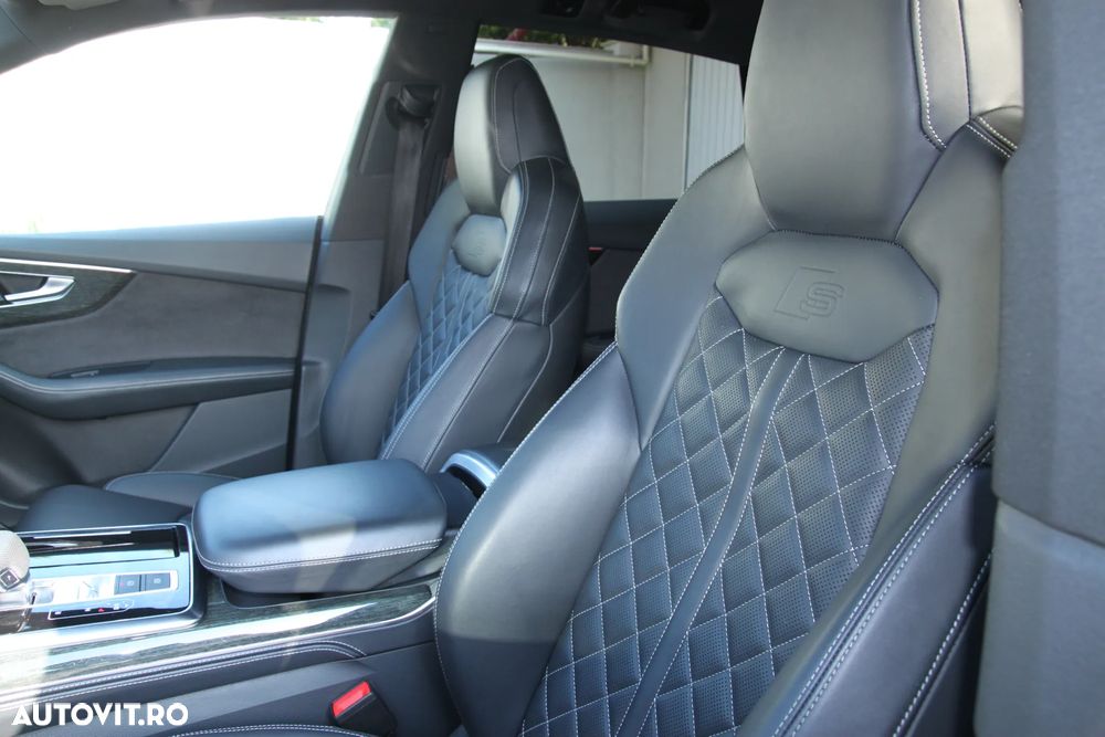Audi Q8 - 33