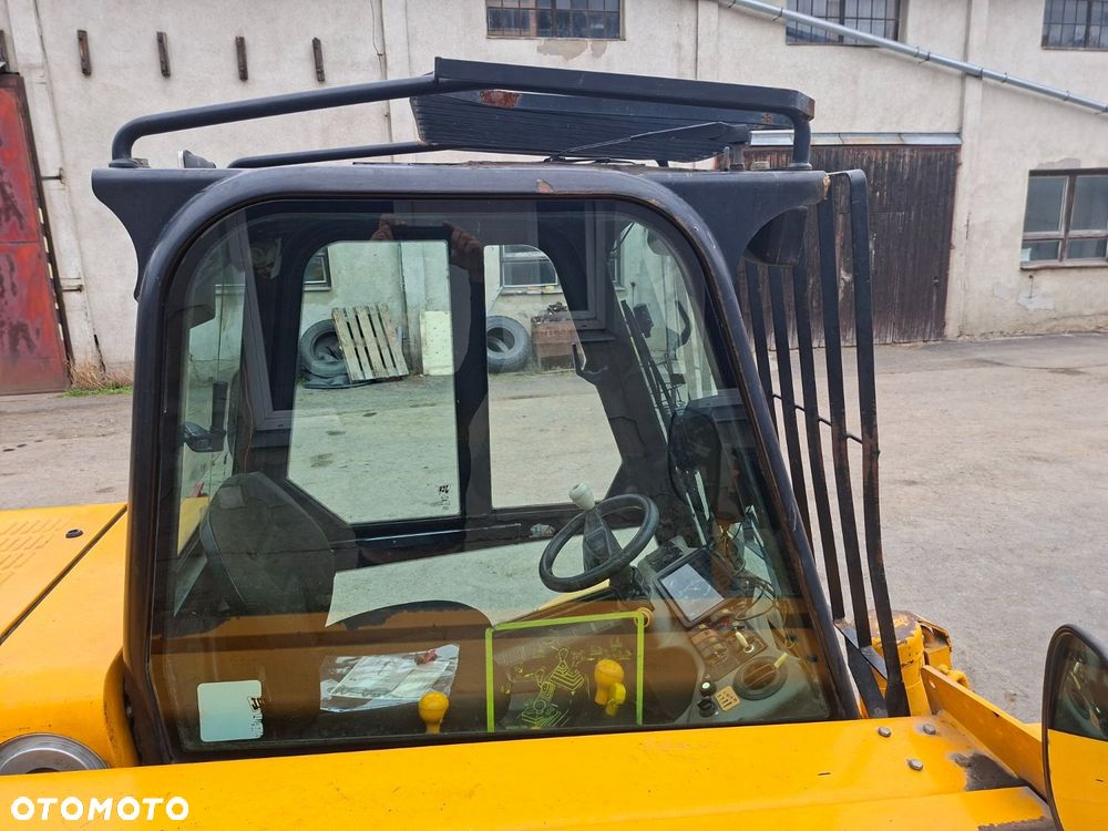 JCB 525-50 4X4 - 33