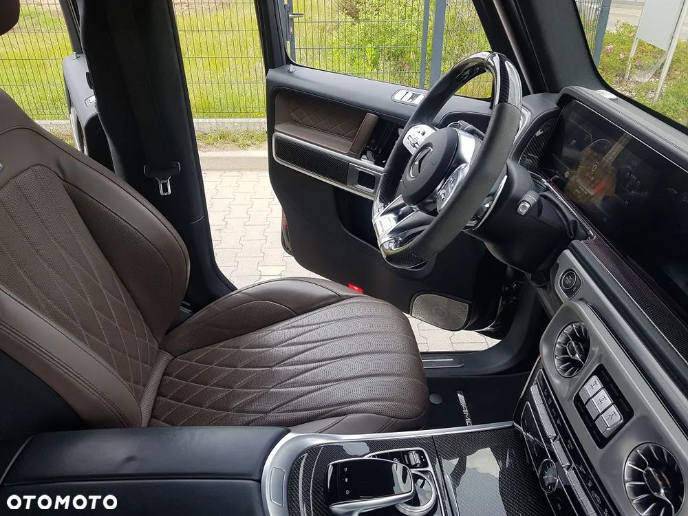 Mercedes-Benz Klasa G AMG 63 AMG Speedshift 9G-TRONIC Exclusive - 36