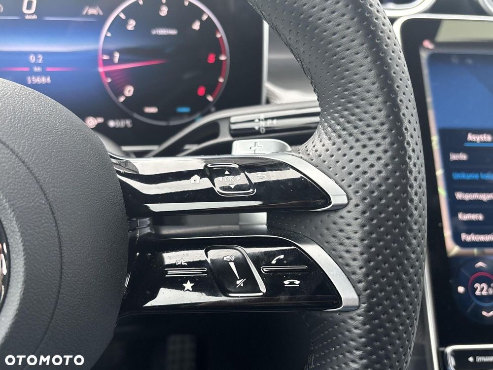 Mercedes-Benz GLC - 27