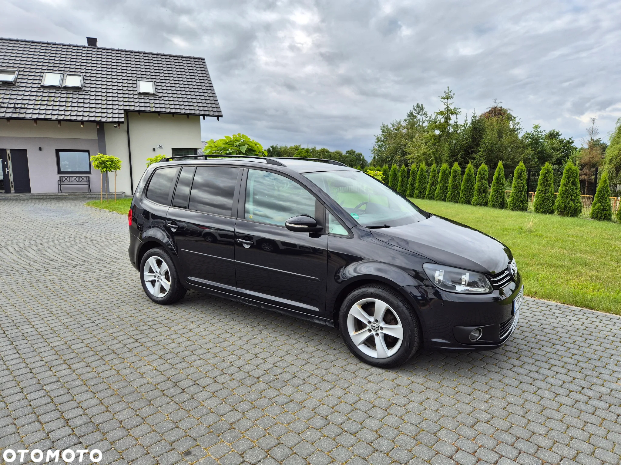 Volkswagen Touran 1.4 TSI STYLE - 22