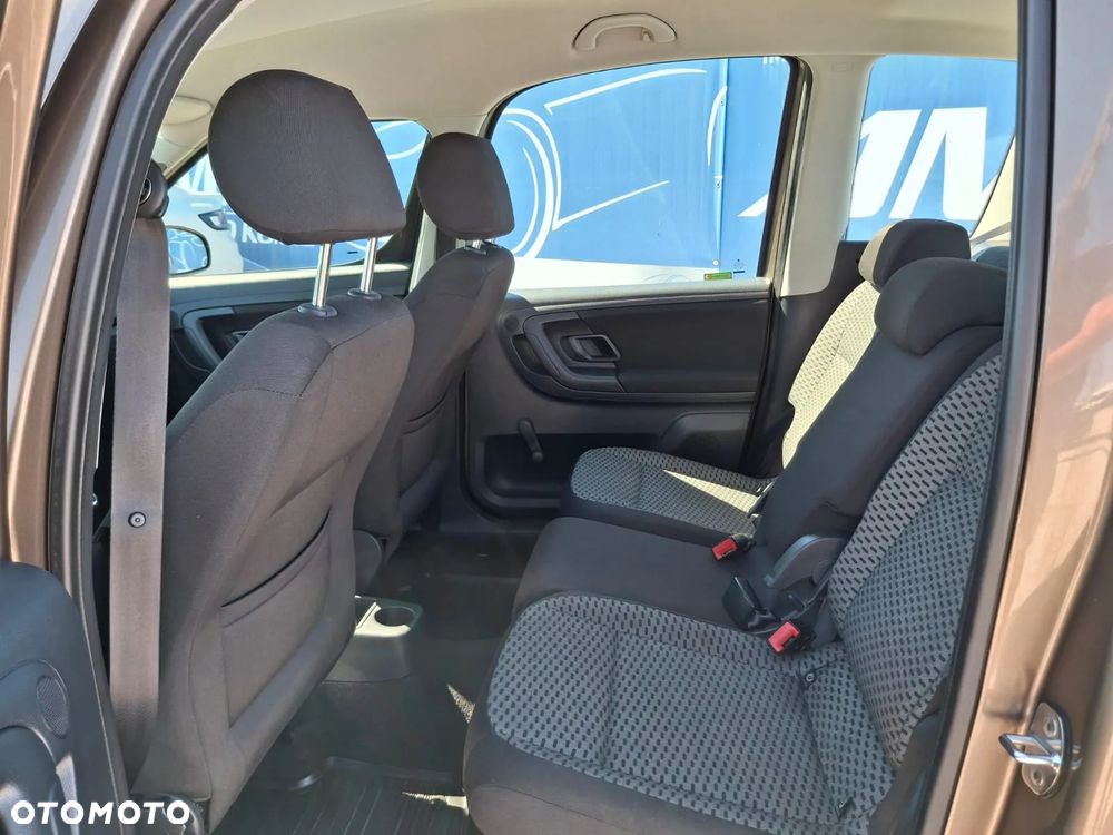 Skoda Roomster - 12