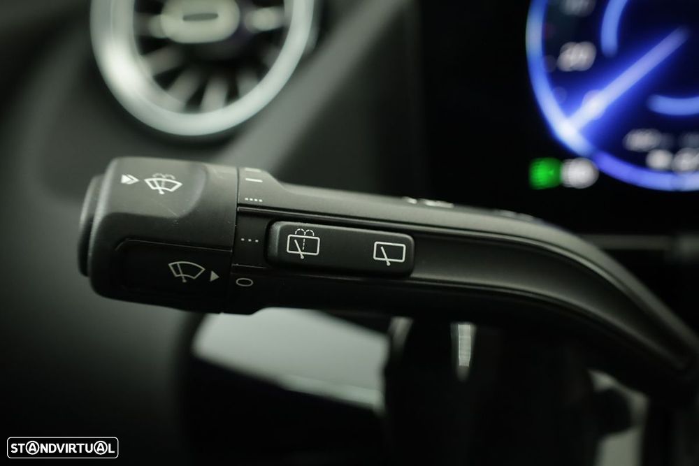 Mercedes-Benz EQA 250+ Progressive - 17