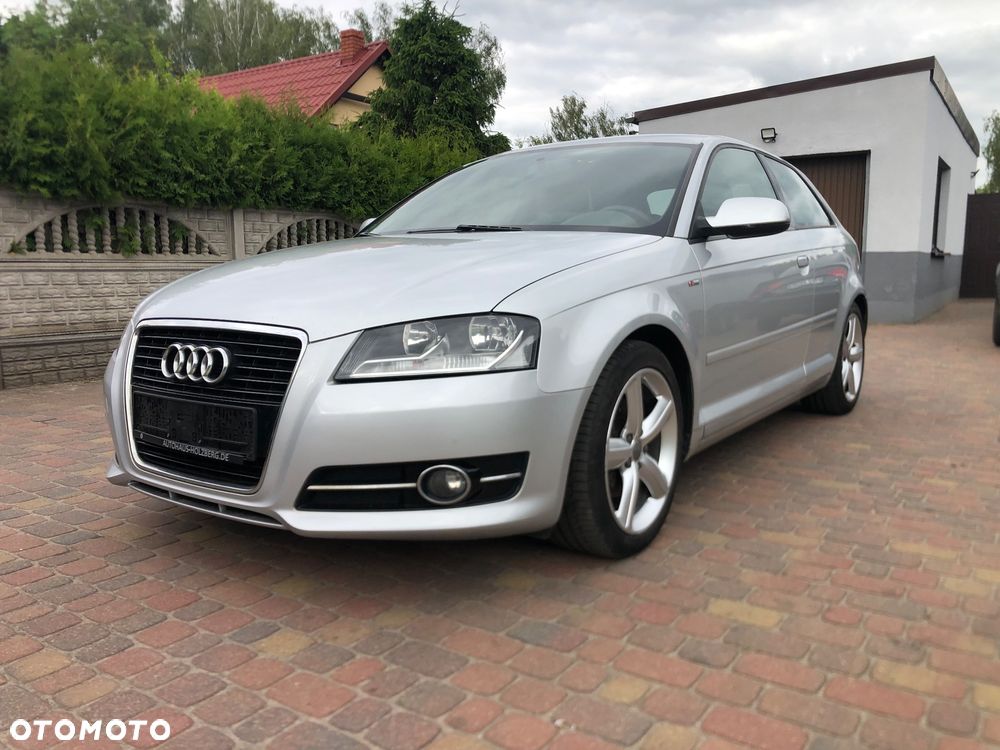 Audi A3 3-drzwiowe 1.6 S line Sportpaket (plus) - 1