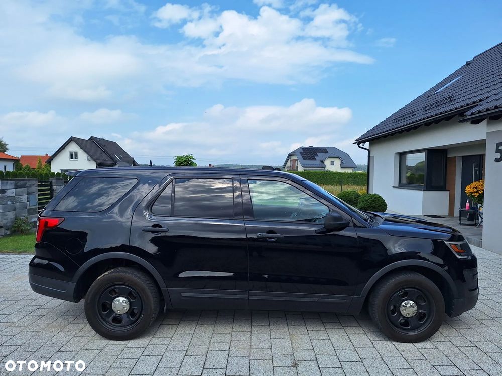 Ford Explorer - 7