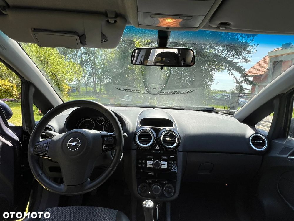 Opel Corsa 1.3 CDTI Essentia - 15