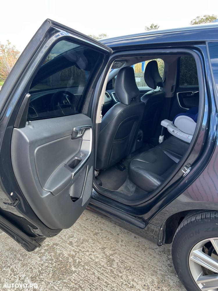 Volvo XC 60 - 6