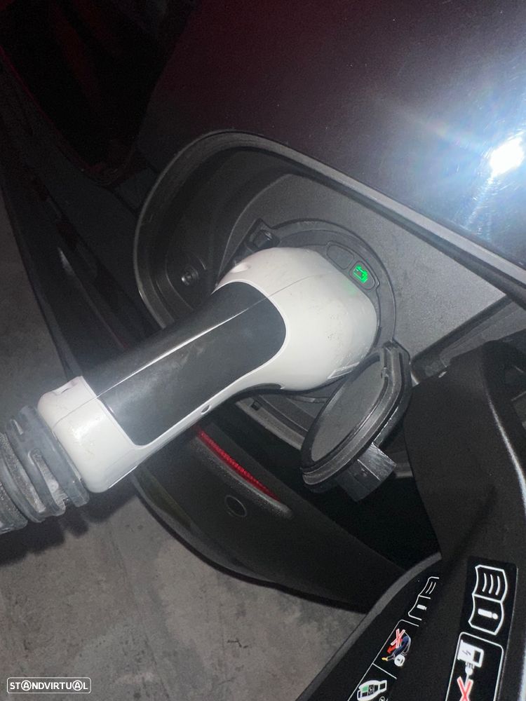 Mercedes-Benz GLC 300 de 4Matic Business Solutions Frota - 19