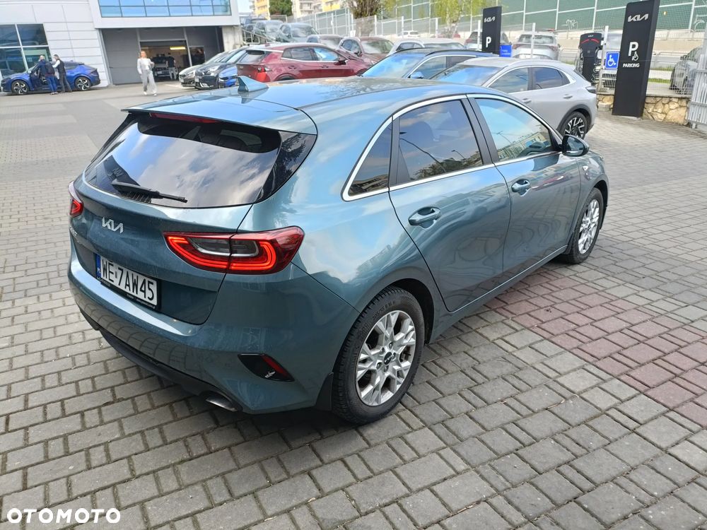 Kia Ceed 1.5 T-GDI M - 8