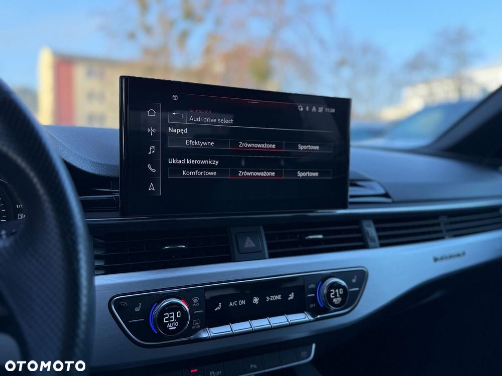 Audi A4 Limousine - 31