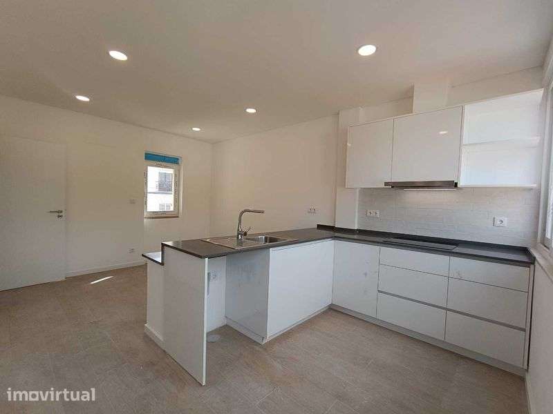 Apartamento t2/t3 Centro Histórico de Palmela - Grande imagem: 4/12
