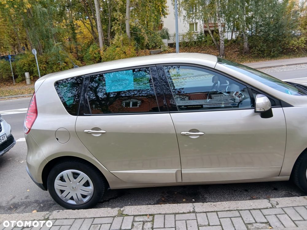 Renault Scenic - 5