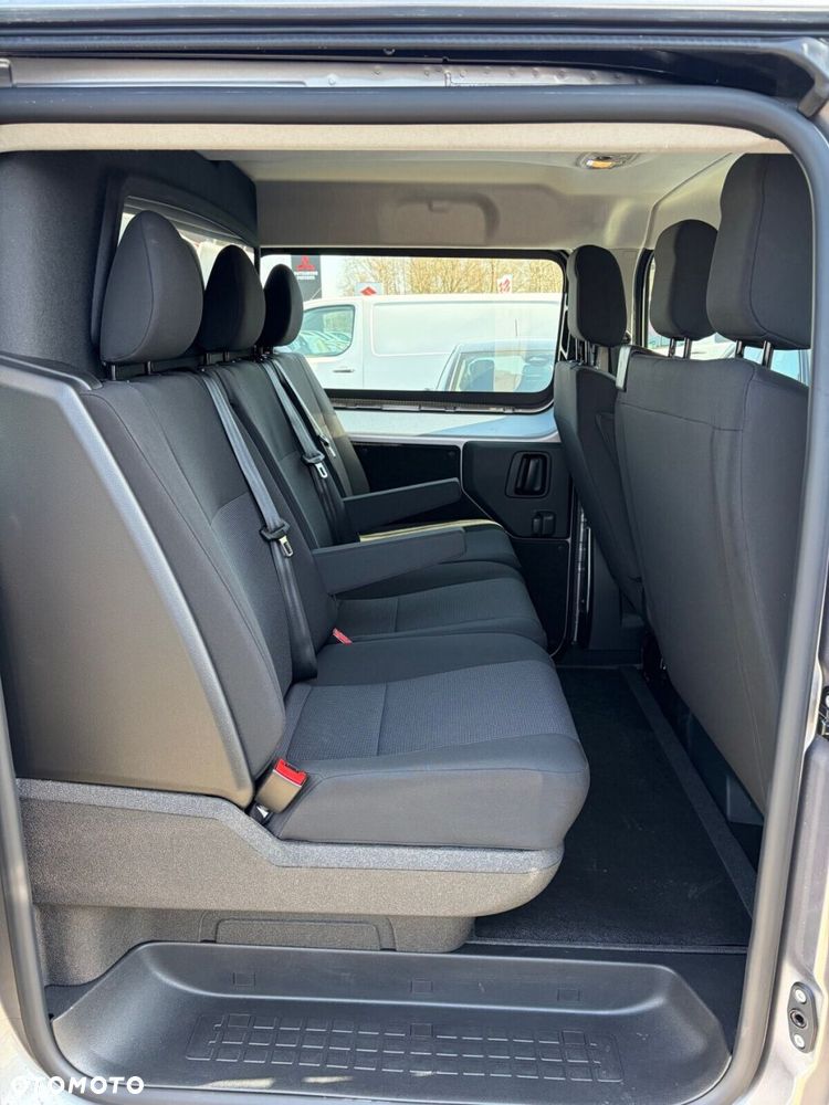 Opel Vivaro Brygadowy XL 2.2 T.Diesel 180 KM Automat - 8