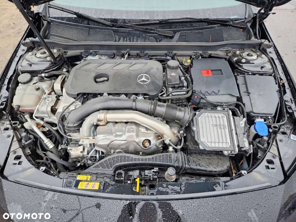 Mercedes-Benz CLA - 11