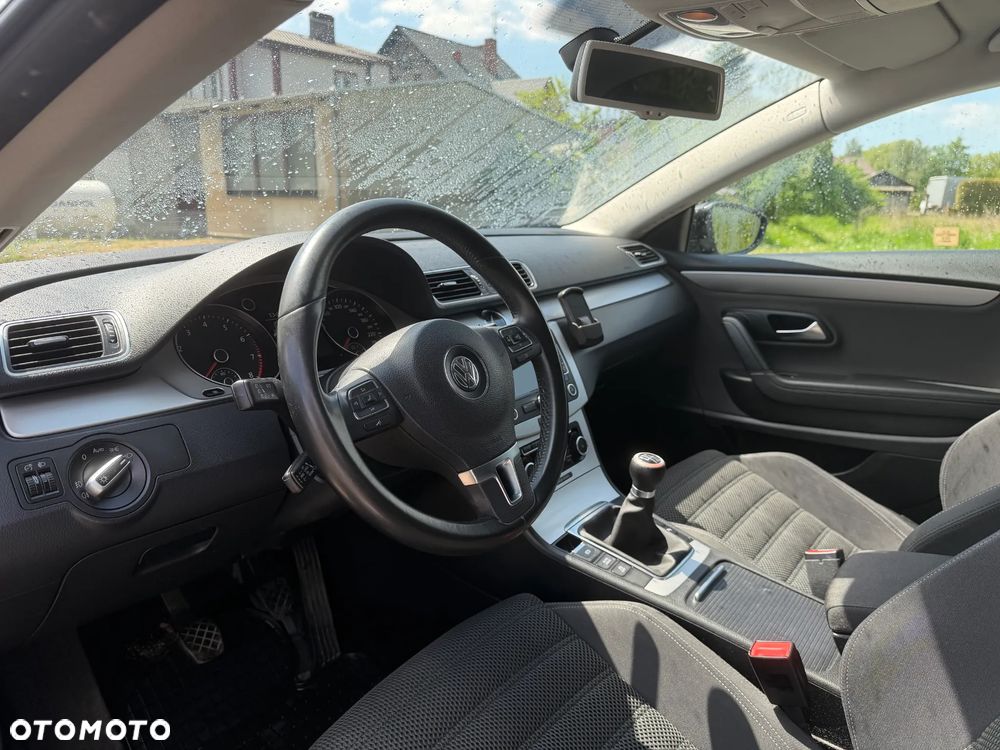 Volkswagen Passat 1.8 TSI Sportline - 3