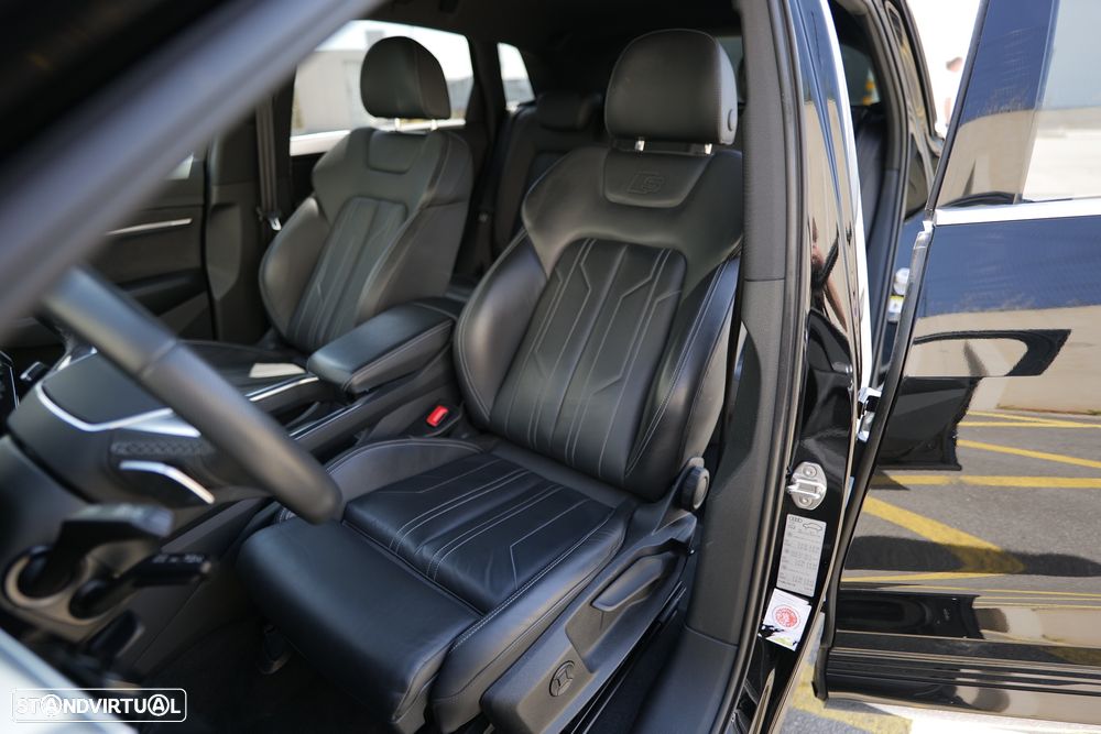 Audi e-tron 55 quattro S line - 12