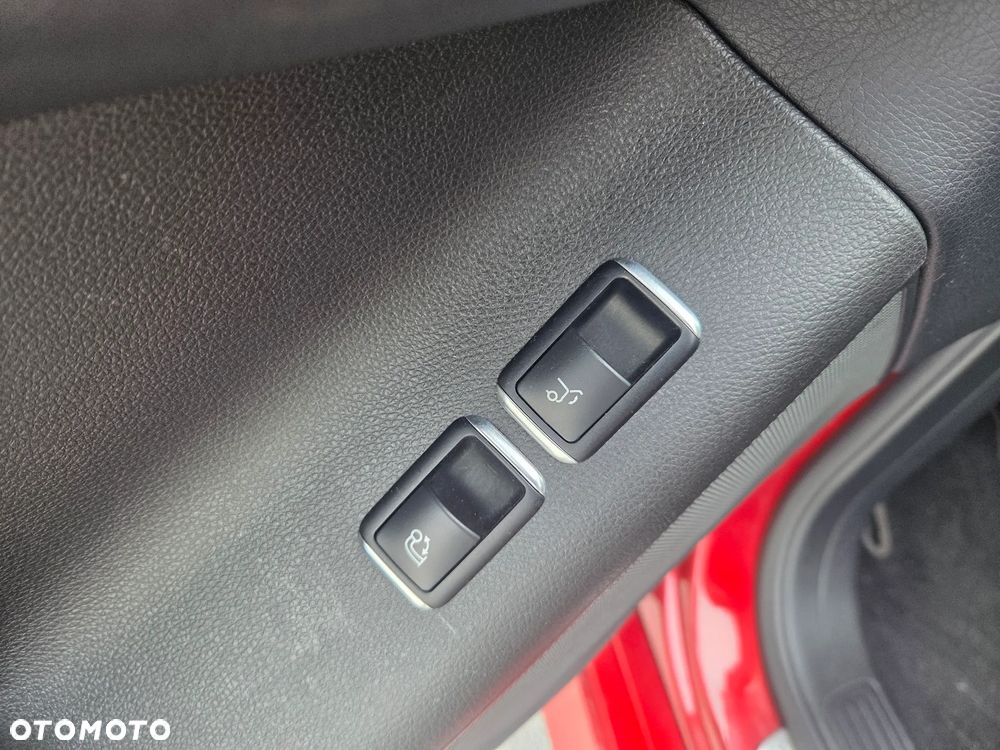 Mercedes-Benz GLE - 25