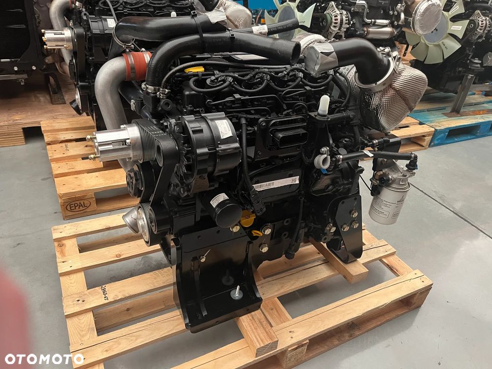 SILNIK DEUTZ TD 2.9 L4 28454netto - 5