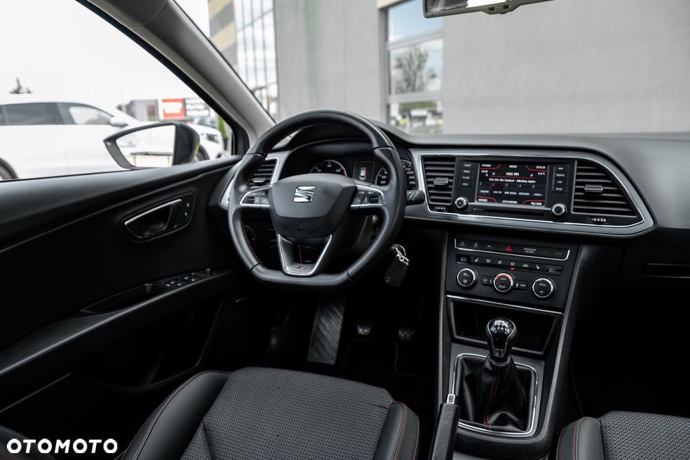 Seat Leon 2.0 TDI FR S&S - 25