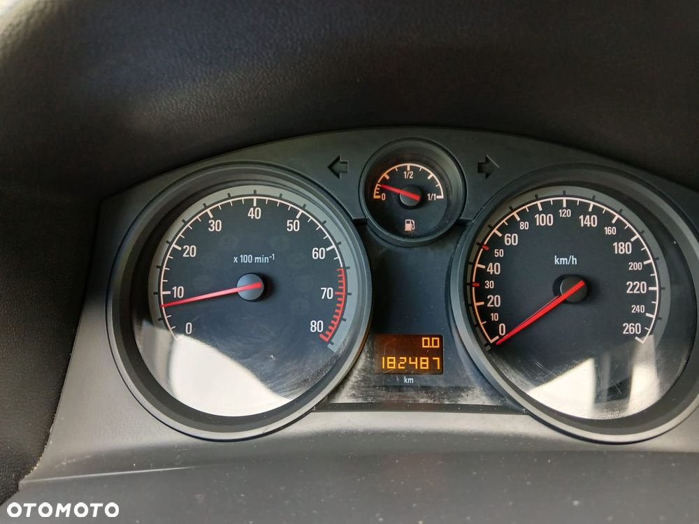 Opel Astra 1.6 - 26