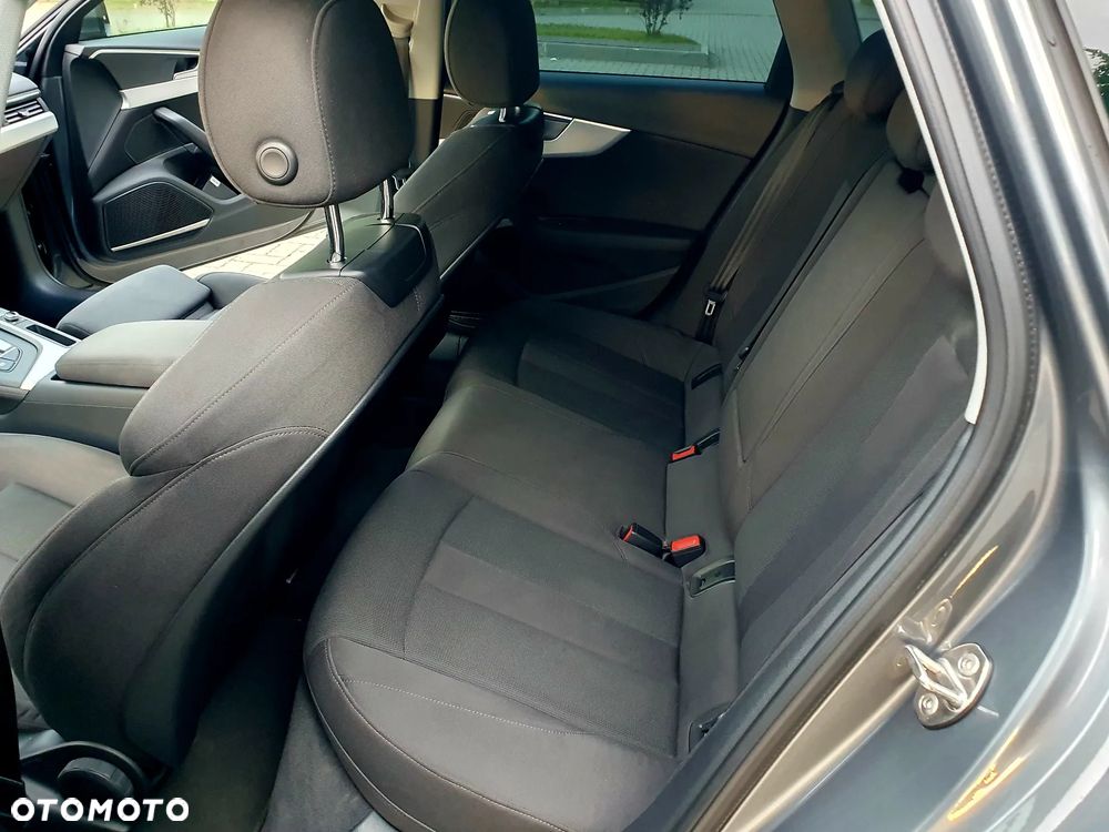 Audi A4 - 21
