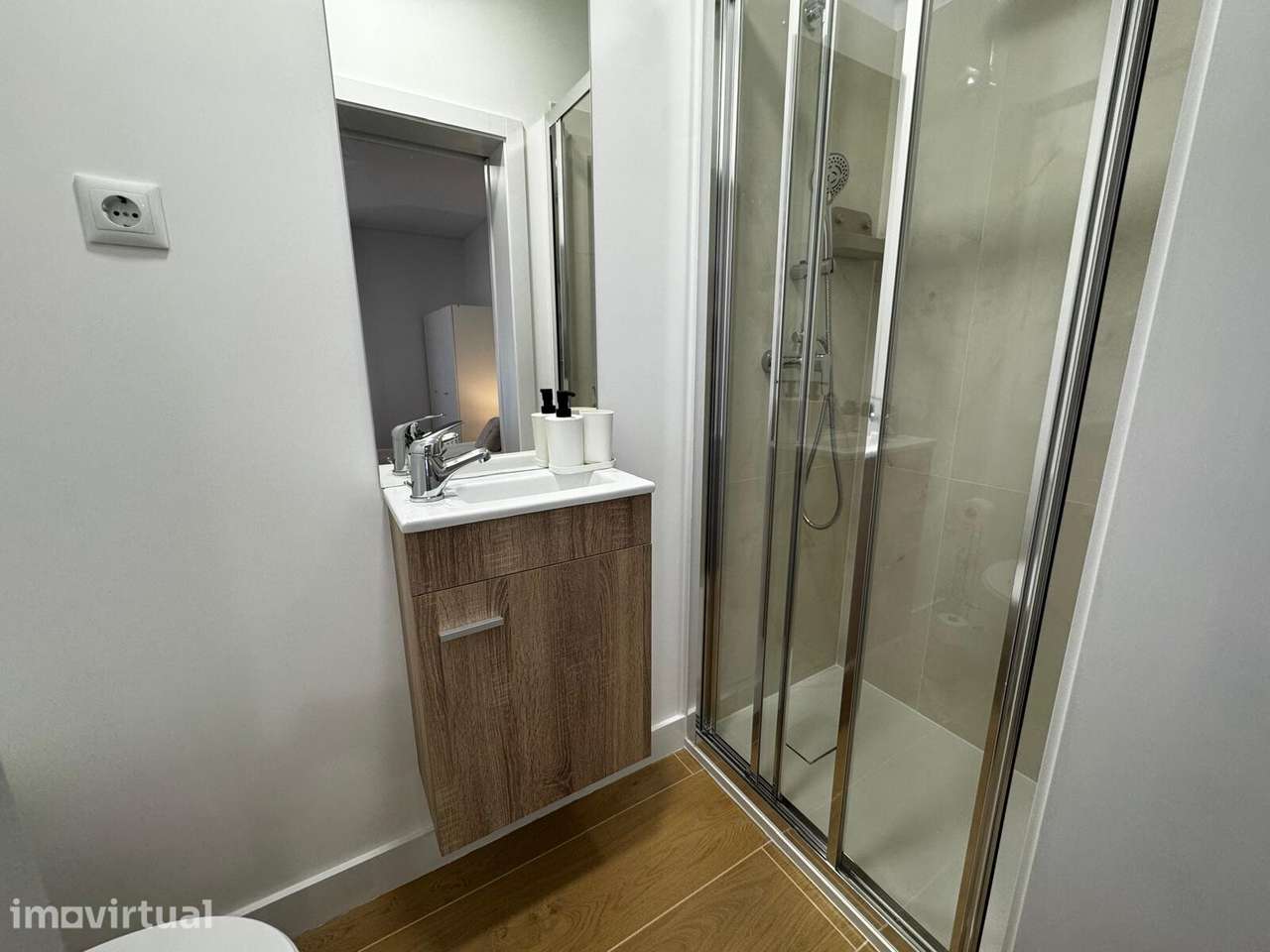 Quarto para Arrendamento – Conforto e Modernidade - Grande imagem: 5/17