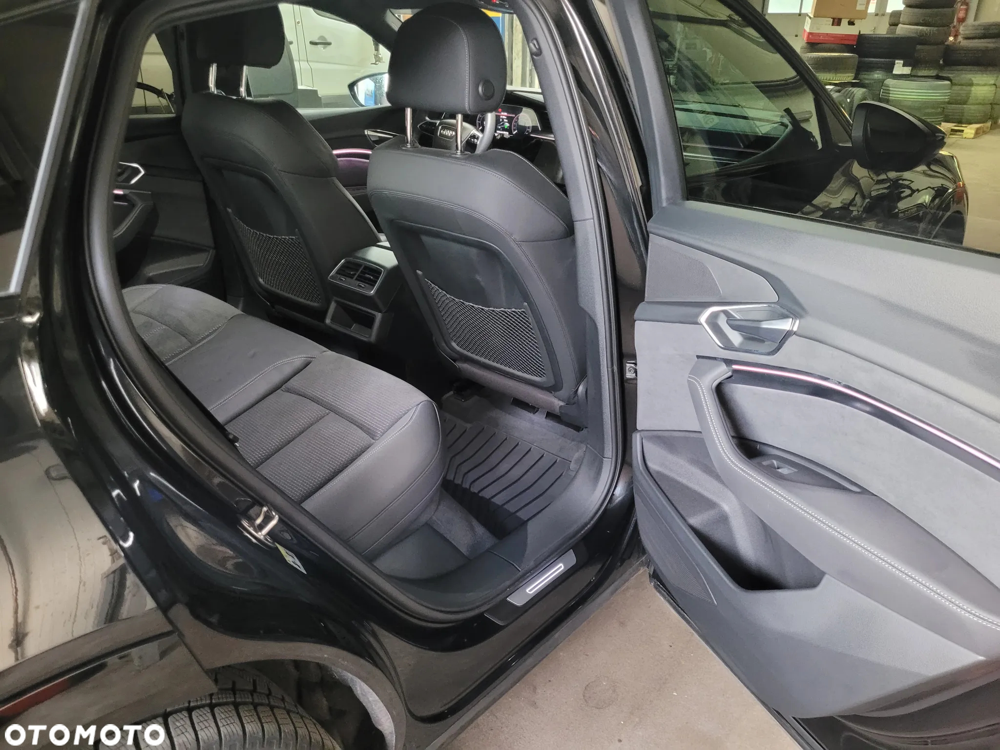 Audi e-tron 50 Quattro S Line - 16