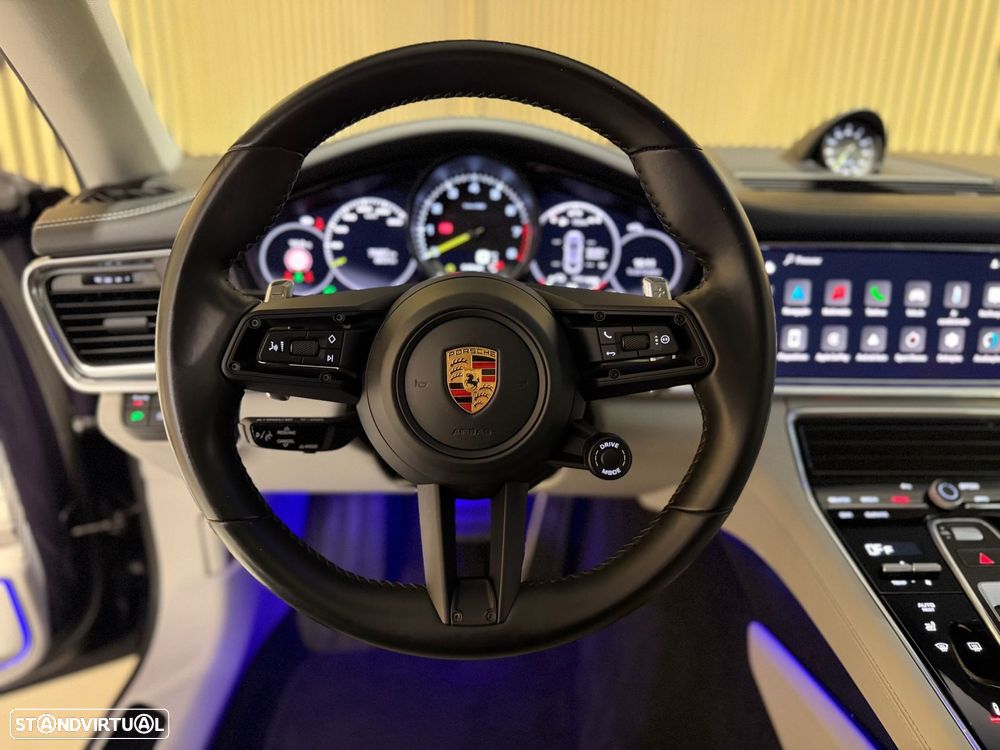 Porsche Panamera 4 E-Hybrid Platinum Edition com PDLS - 11