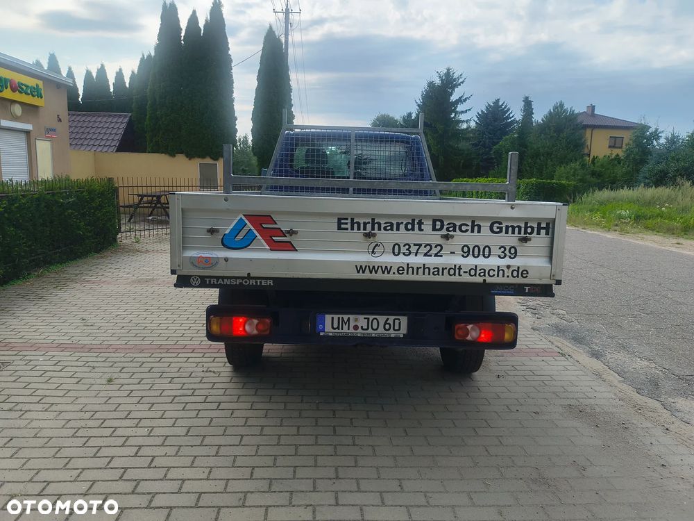 Volkswagen T5 - 12
