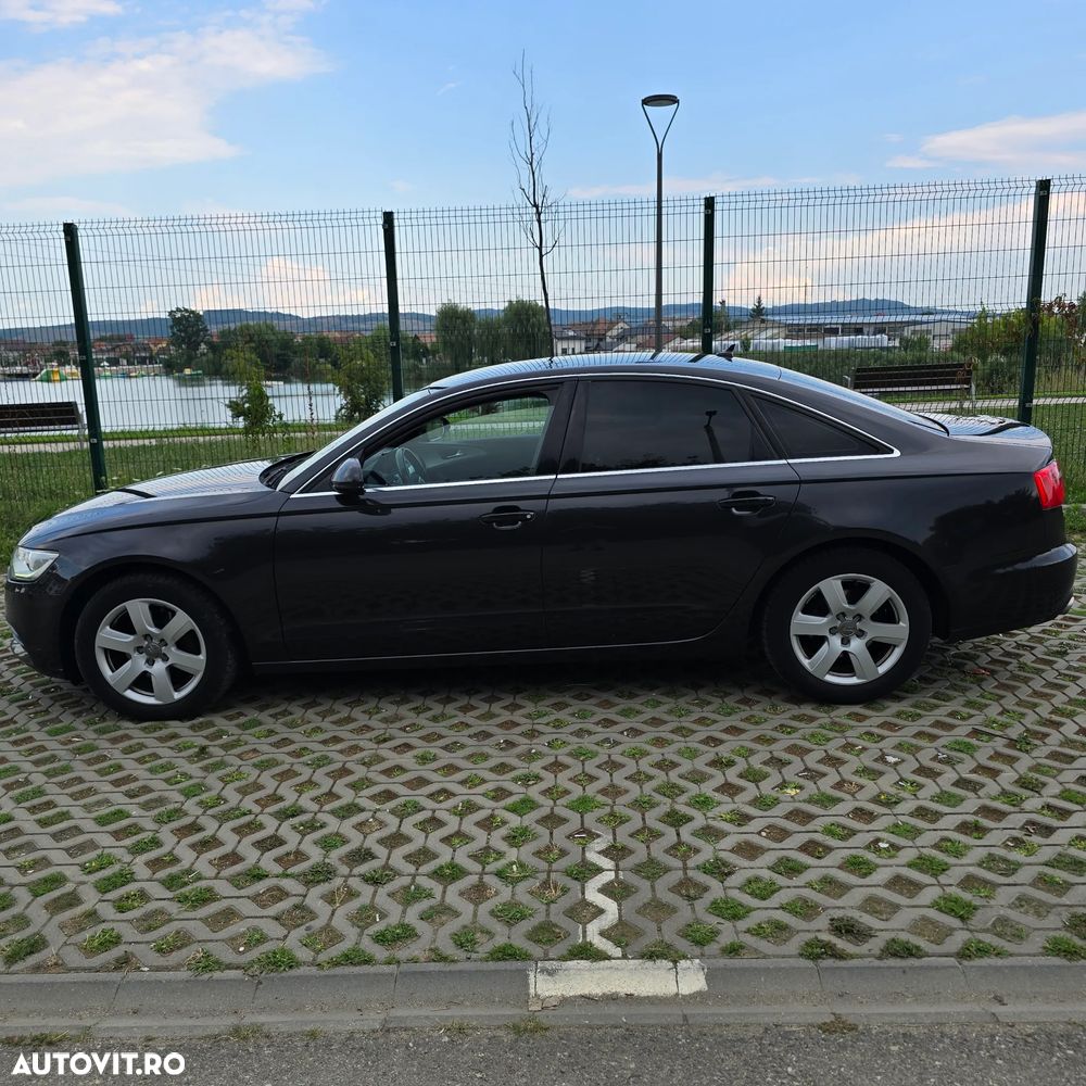 Audi A6 Avant 2.0 TDI DPF multitronic sport selection - 9