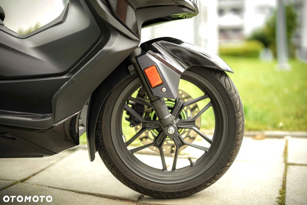 Honda NSS - 17