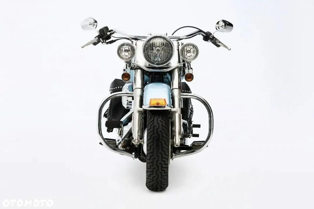 Harley-Davidson Softail Heritage Classic - 19