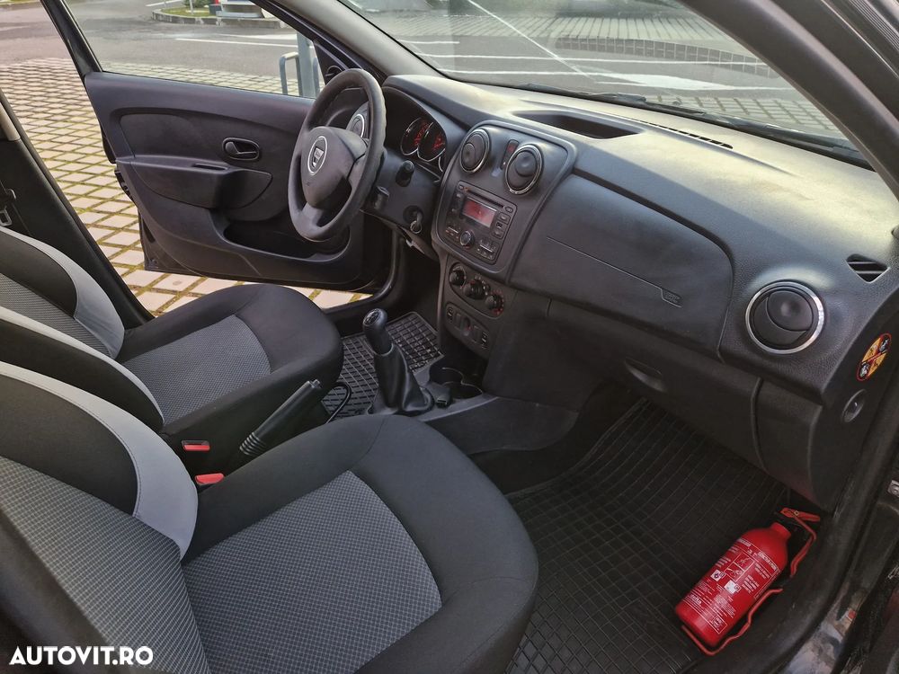 Dacia Logan 1.2 16V 75 Ambiance - 10