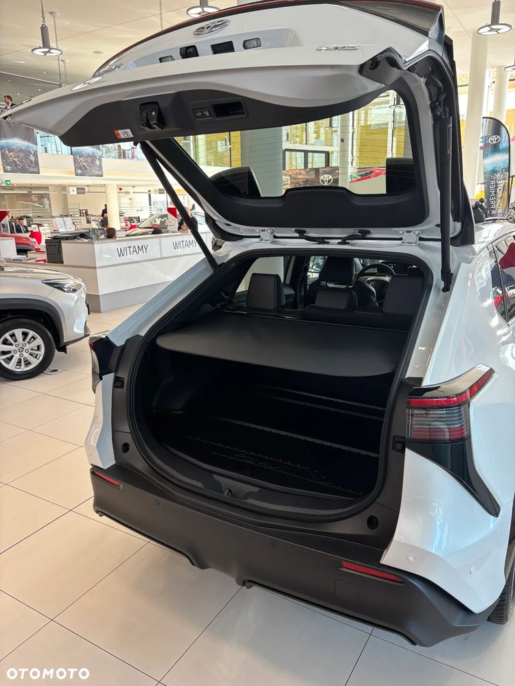 Toyota bZ4X 73.1kWh 4x4 Executive - 8