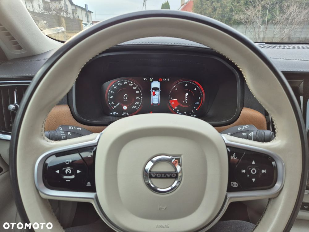 Volvo V90 D4 AWD Geartronic Inscription - 8