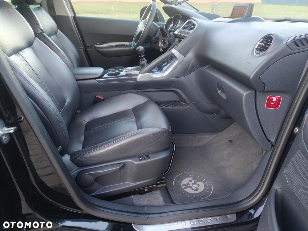 Peugeot 3008 HDi FAP 150 Roland Garros - 15