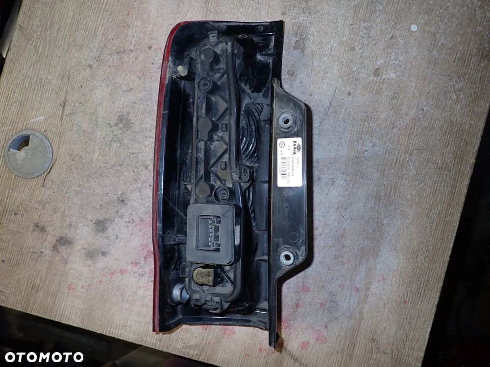 FIAT FIORINO CITROEN NEMO PEUGEOT BIPPER LAMPA PRAWY TYŁ - 4