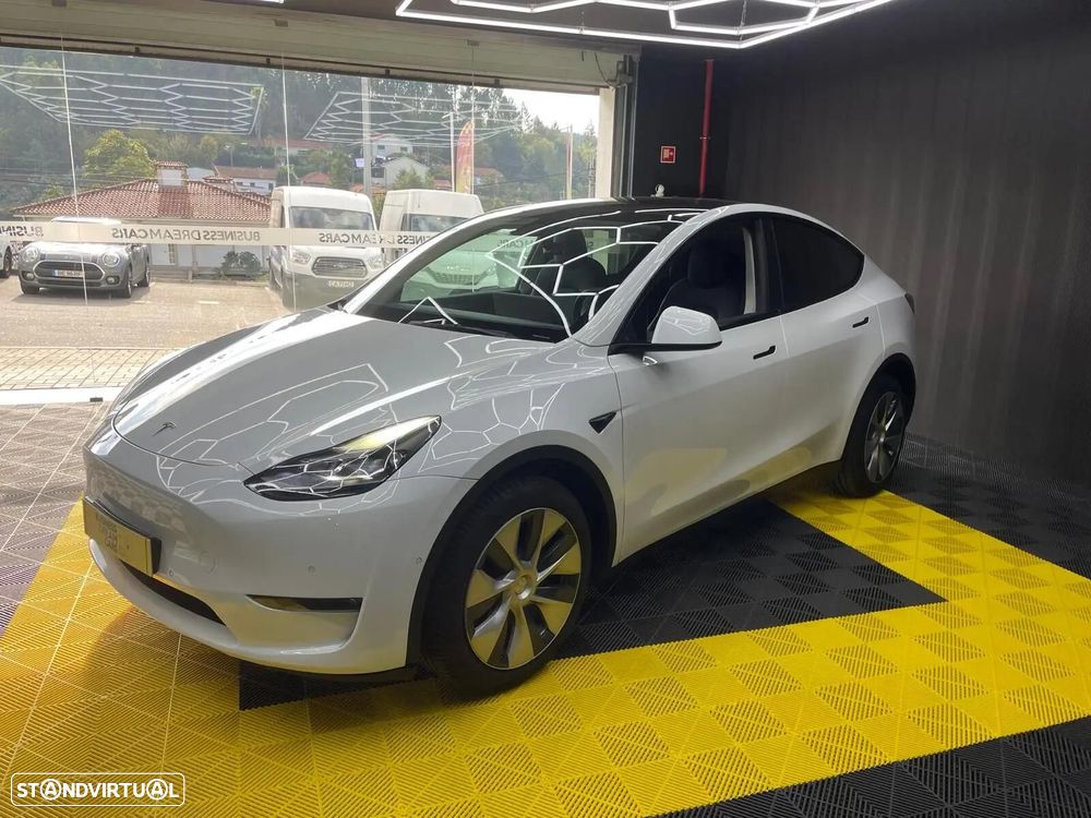 Tesla Model Y 2021 photo 4