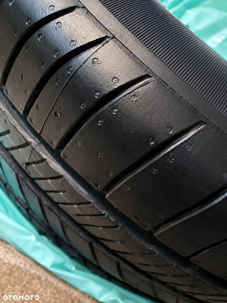 Komplet opon Nexen 205/60 R16 – zdjęte z nowego auta - 2