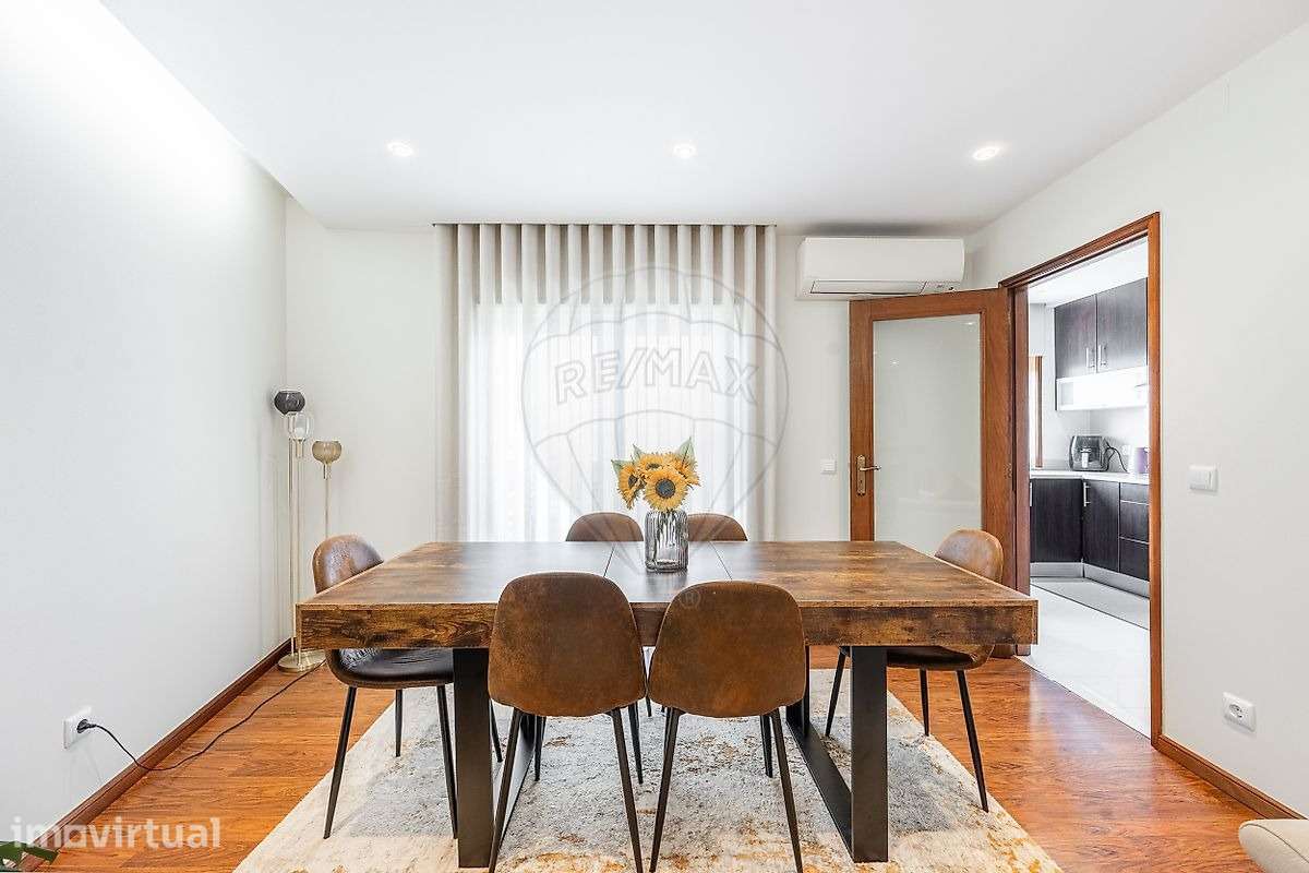 Apartamento T2+1 renovado com Jardim Privado - Moreira, Maia - Grande imagem: 2/26