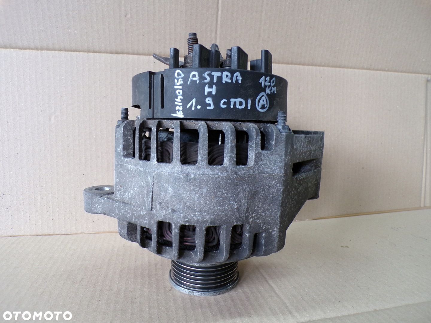 ASTRA III H GTC 1.9CDTI ALTERNATOR 120KM - 1