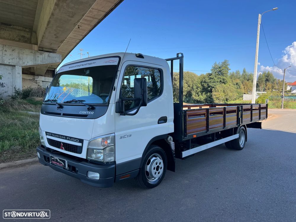 Mitsubishi Fuso Canter 3C13 AC 5,50m caixa - 1